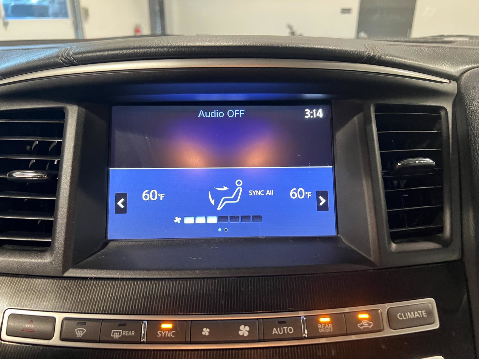 Used 2020 INFINITI QX60 Luxe AWD/4WD image 17
