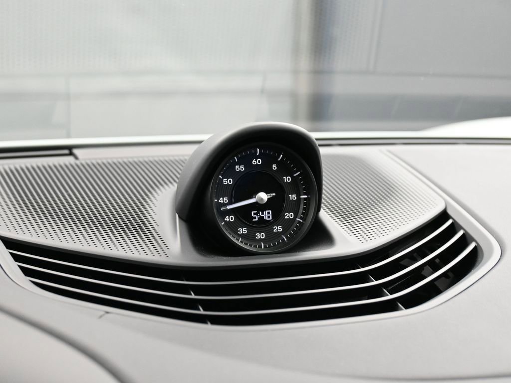 Certified 2025 Porsche Taycan Turbo GT image 21