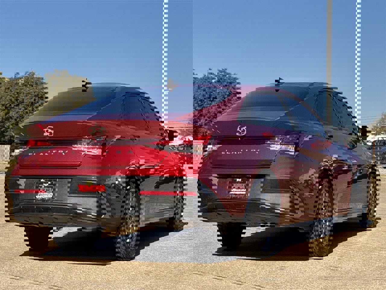 Used 2024 Hyundai Elantra SEL image 5