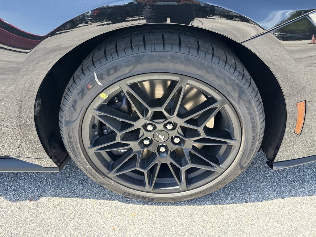 New 2026 Ford Mustang GT Premium w/ GT Performance Package RWD image 11