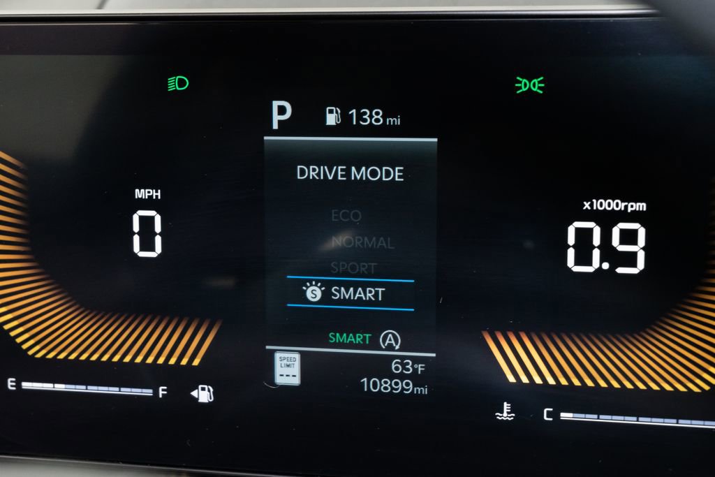 Certified 2025 Kia Sorento LX FWD image 14