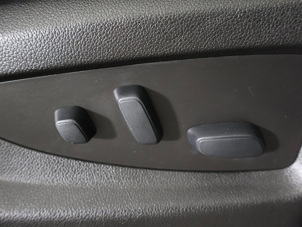 Used 2019 GMC Yukon Denali w/ Denali Ultimate Package image 40