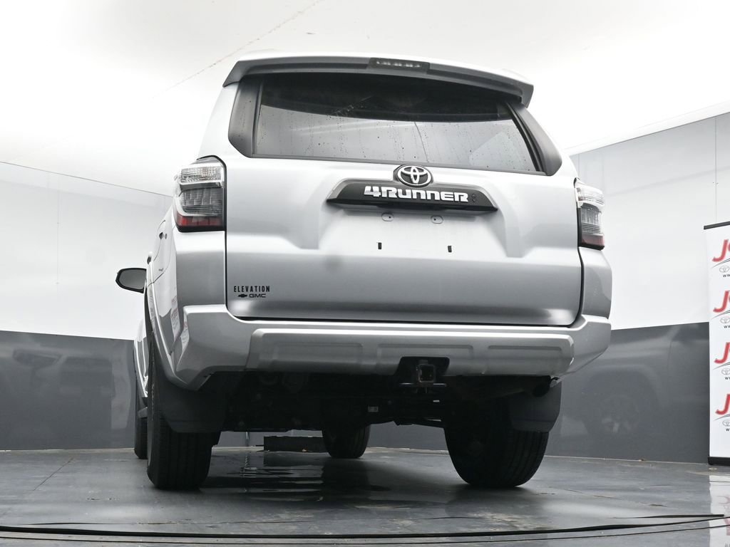 Used 2024 Toyota 4Runner TRD Off-Road AWD/4WD image 22