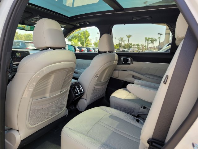 New 2026 Kia Sorento SX Prestige AWD/4WD image 7