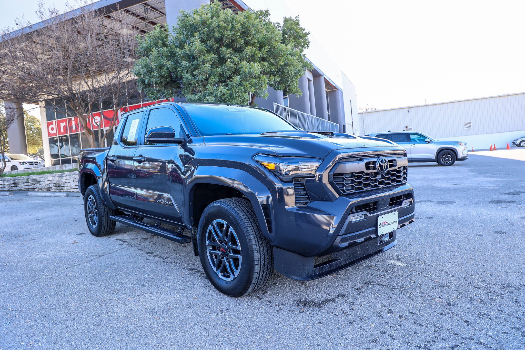 Used 2024 Toyota Tacoma TRD Sport image 6