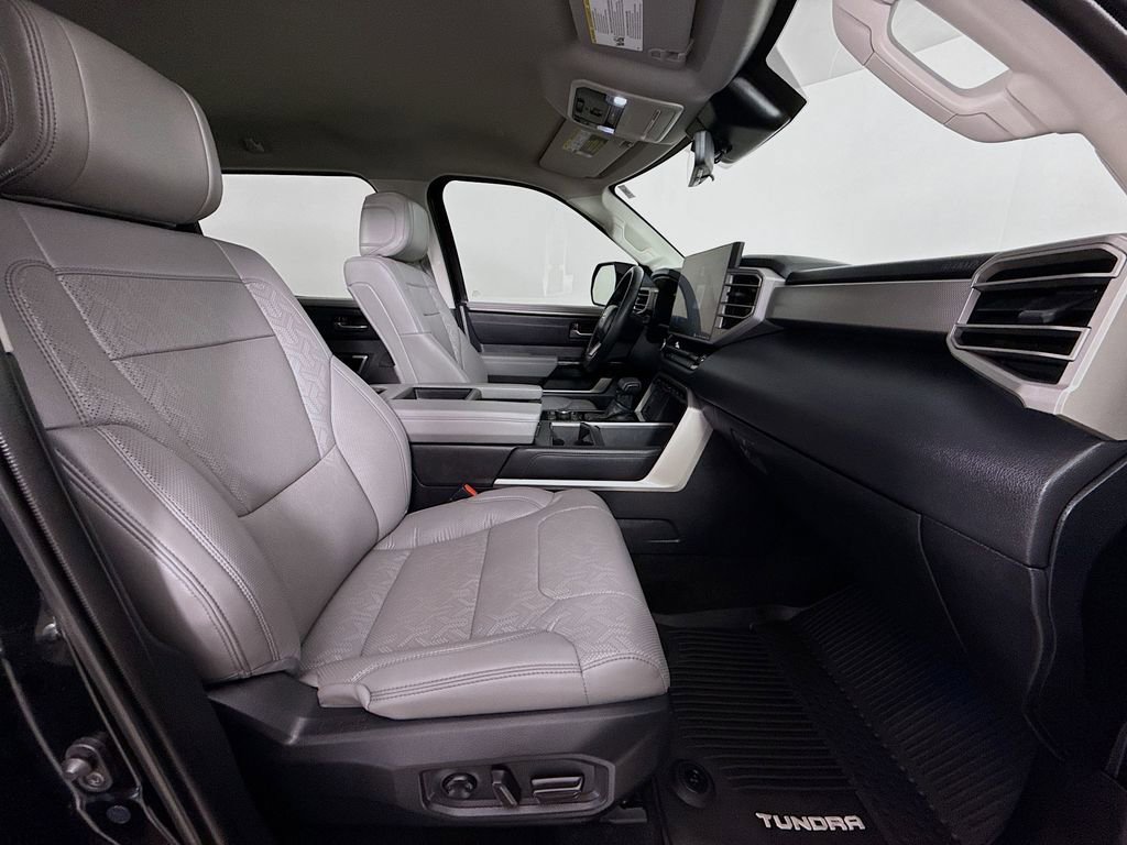 Used 2024 Toyota Tundra Limited w/ TRD Off-Road Package image 31