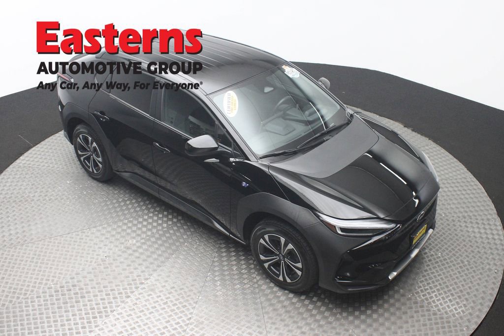 Used 2023 Subaru Solterra AWD image 3