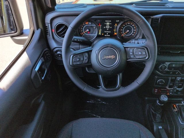 New 2025 Jeep Wrangler Unlimited Rubicon AWD/4WD image 16