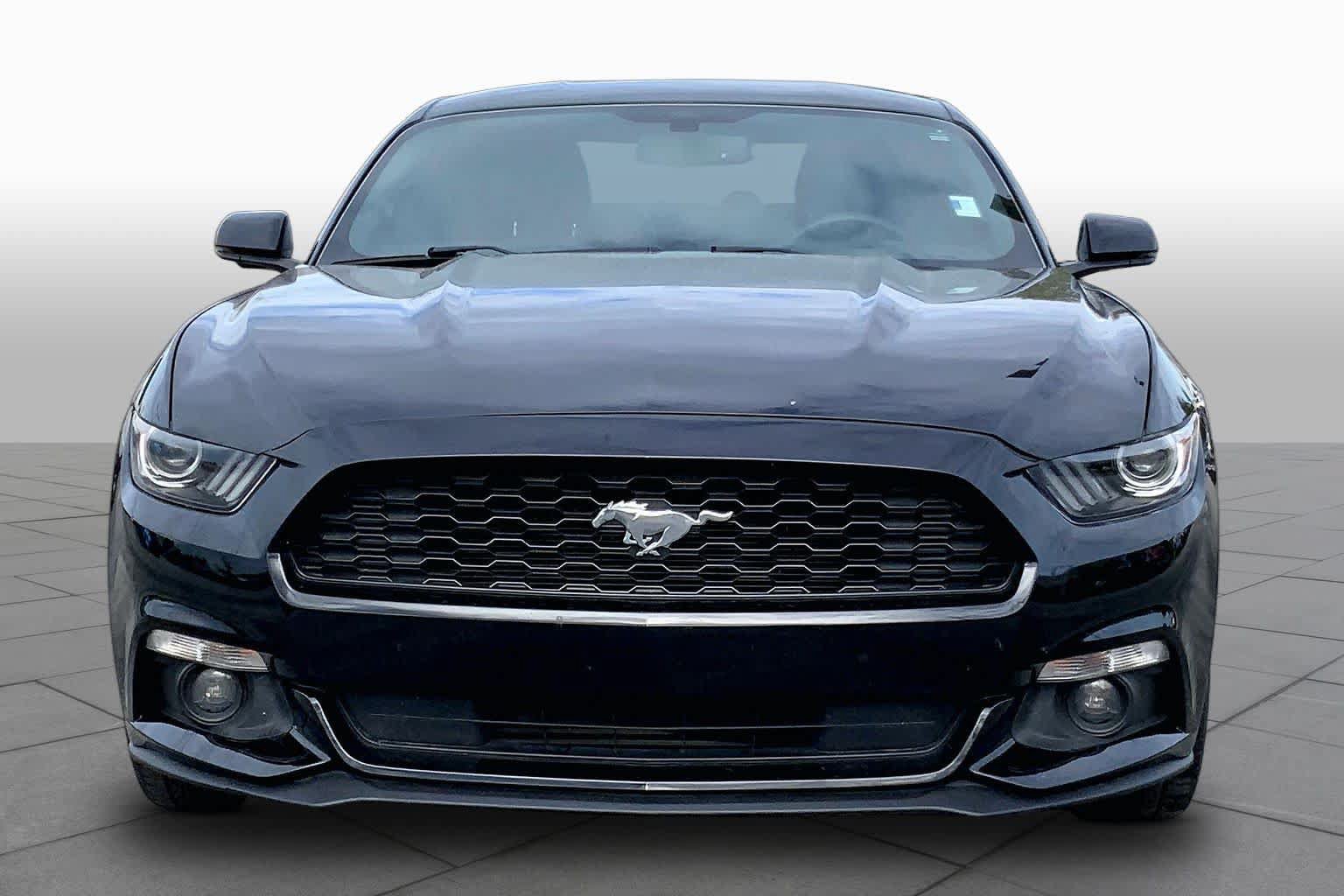 Used 2015 Ford Mustang Premium w/ Equipment Group 201A RWD image 4