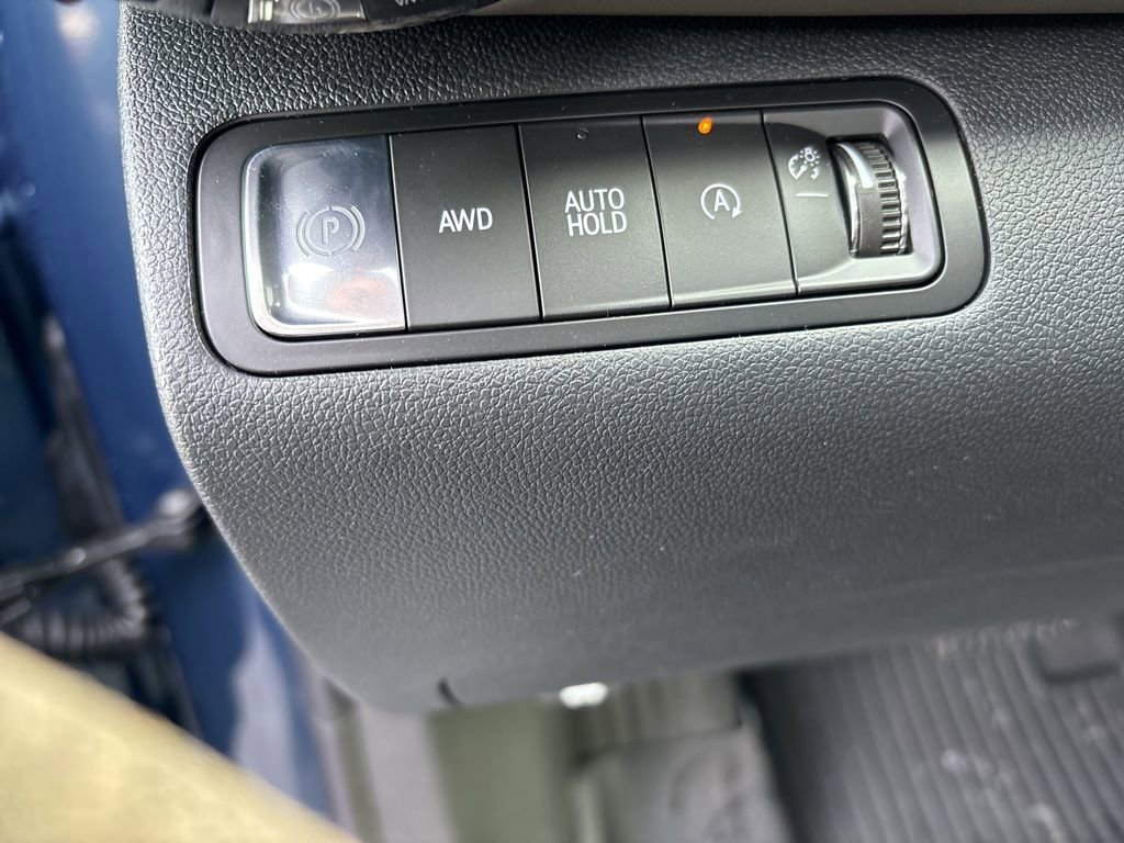 New 2026 Chevrolet Equinox LT w/ Convenience Package II image 14