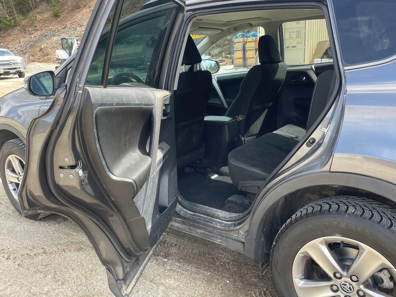 Used 2014 Toyota RAV4 XLE image 17
