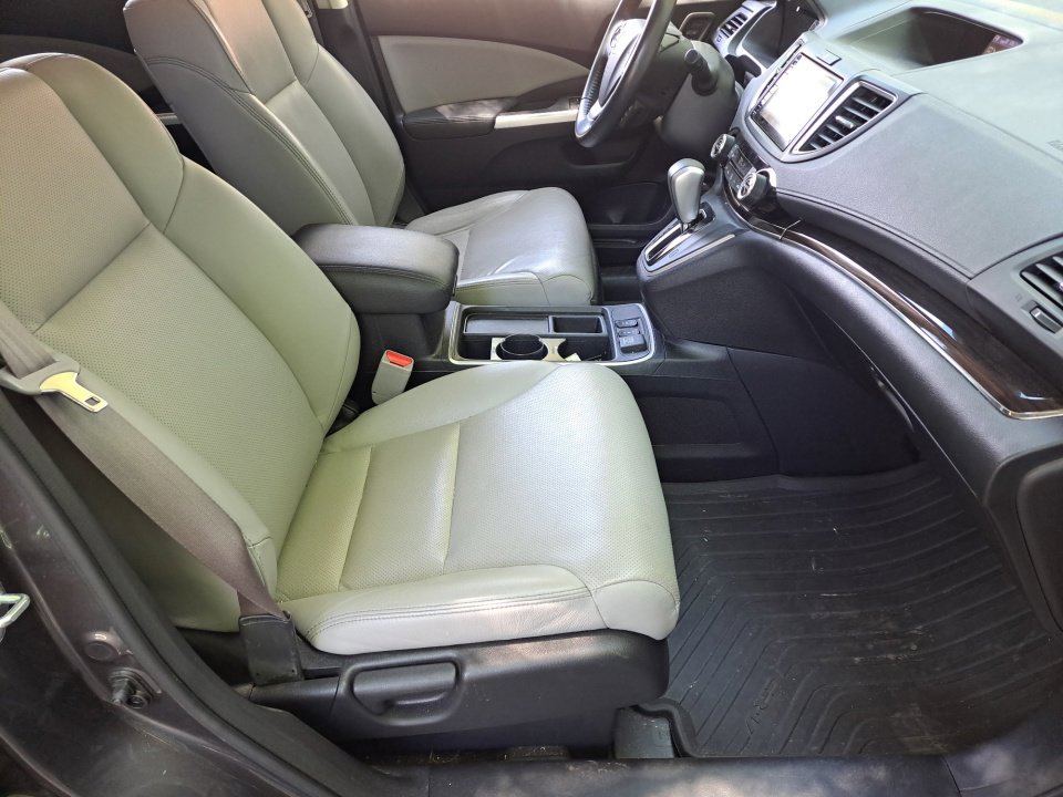 Used 2015 Honda CR-V Touring image 18