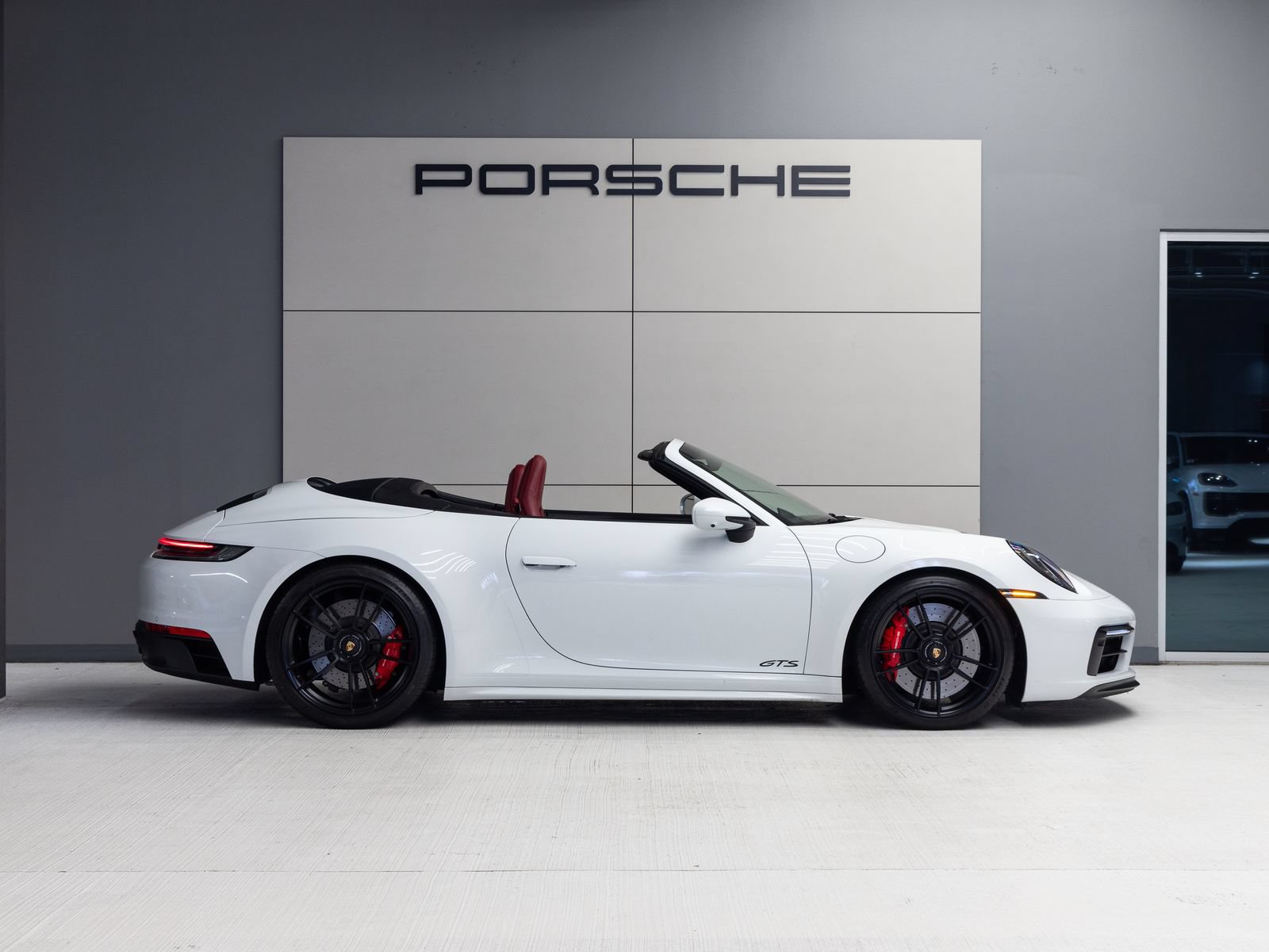 Certified 2022 Porsche 911 Carrera 4 GTS AWD/4WD image 10
