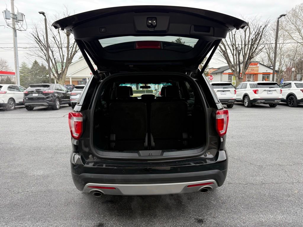 Used 2016 Ford Explorer Limited image 30