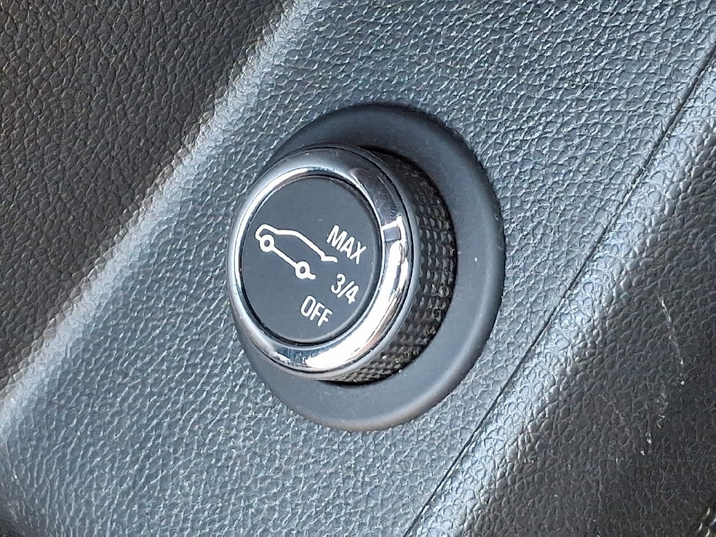 Certified 2022 Chevrolet Traverse LT FWD image 27