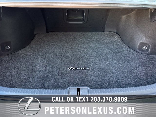 Used 2021 Lexus ES 300h w/ Accessory Package FWD image 19