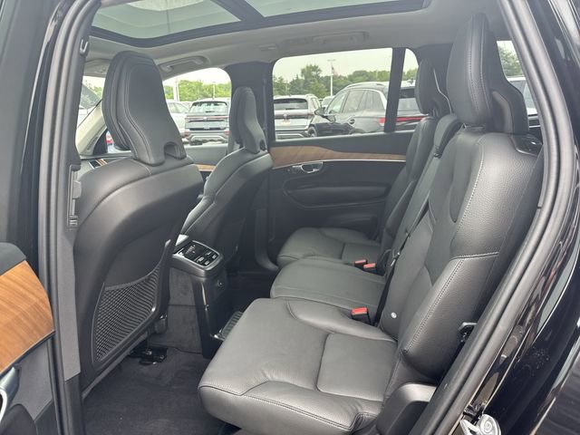 Used 2025 Volvo XC90 T8 Core w/ Protection Package Premier AWD/4WD image 24