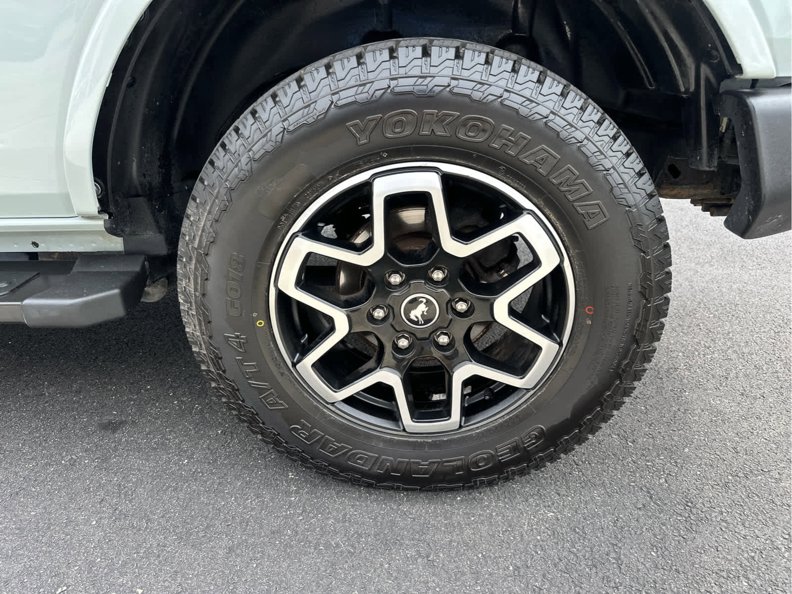 Used 2021 Ford Bronco Outer Banks image 12