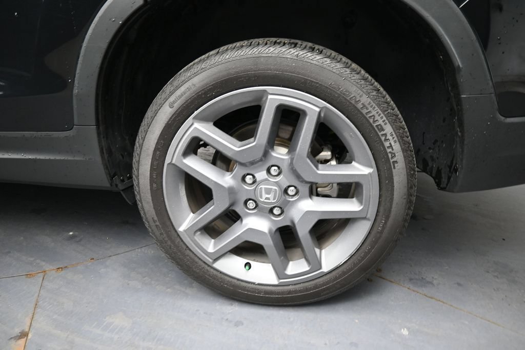 Used 2023 Honda Passport EX-L image 14