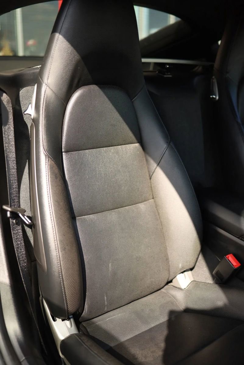 Used 2019 Porsche 718 Cayman RWD image 43
