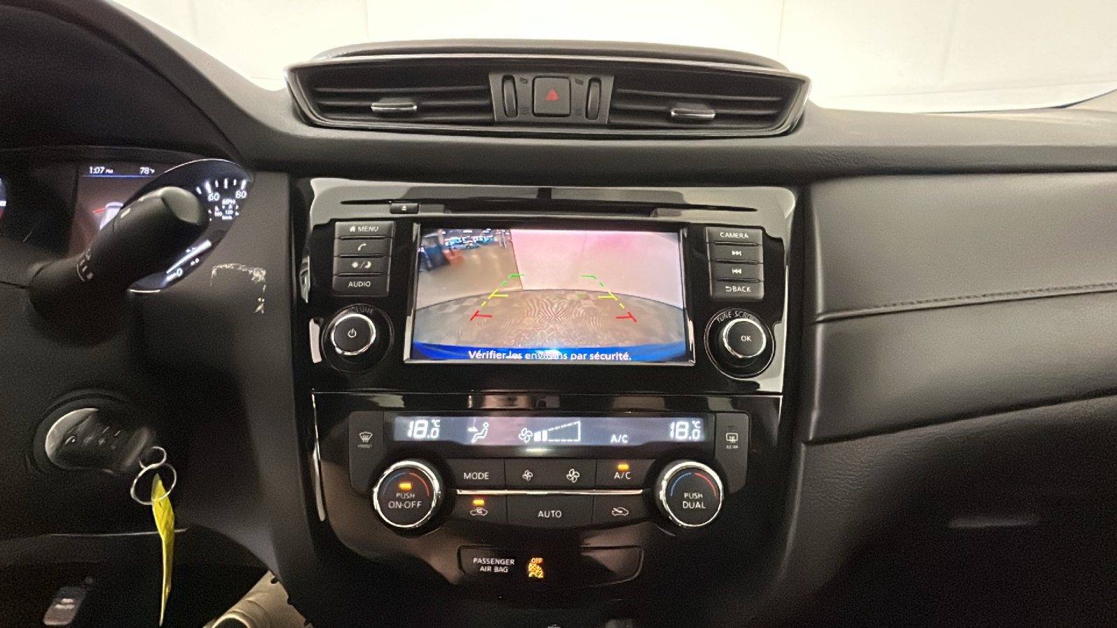 Used 2019 Nissan Rogue S FWD image 23
