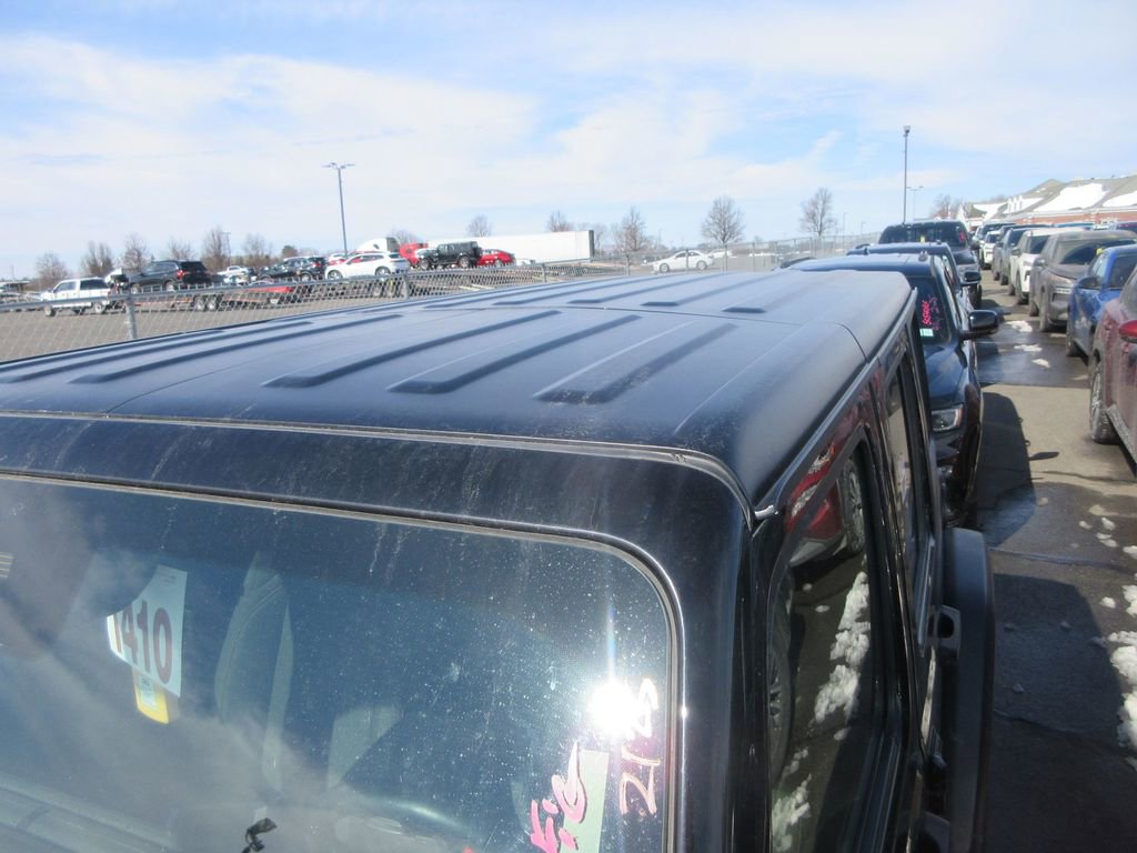 Used 2024 Jeep Wrangler Unlimited image 7