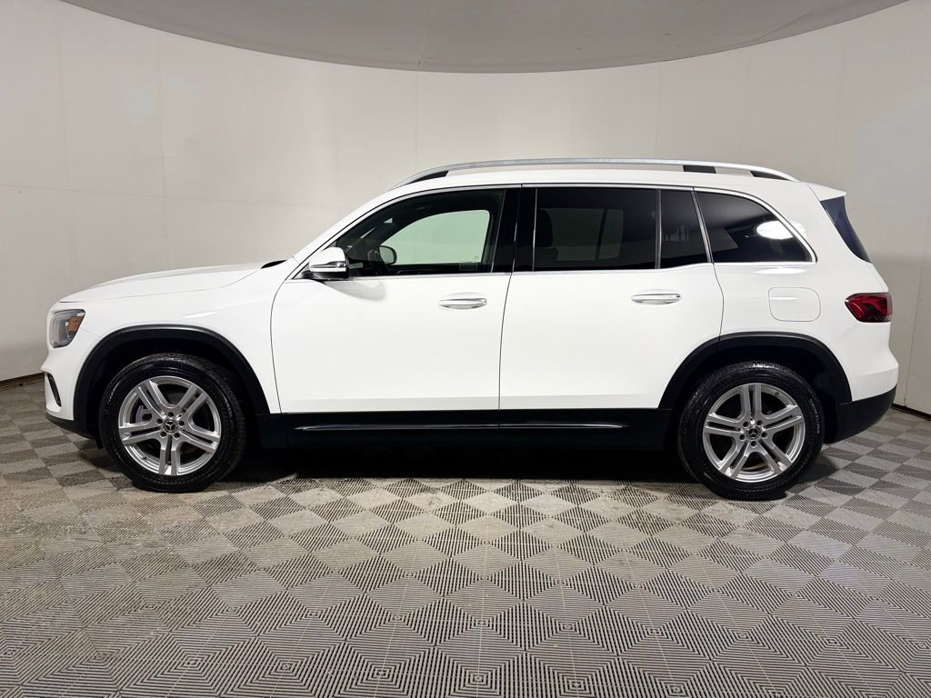 Used 2020 Mercedes-Benz GLB 250 4MATIC image 3