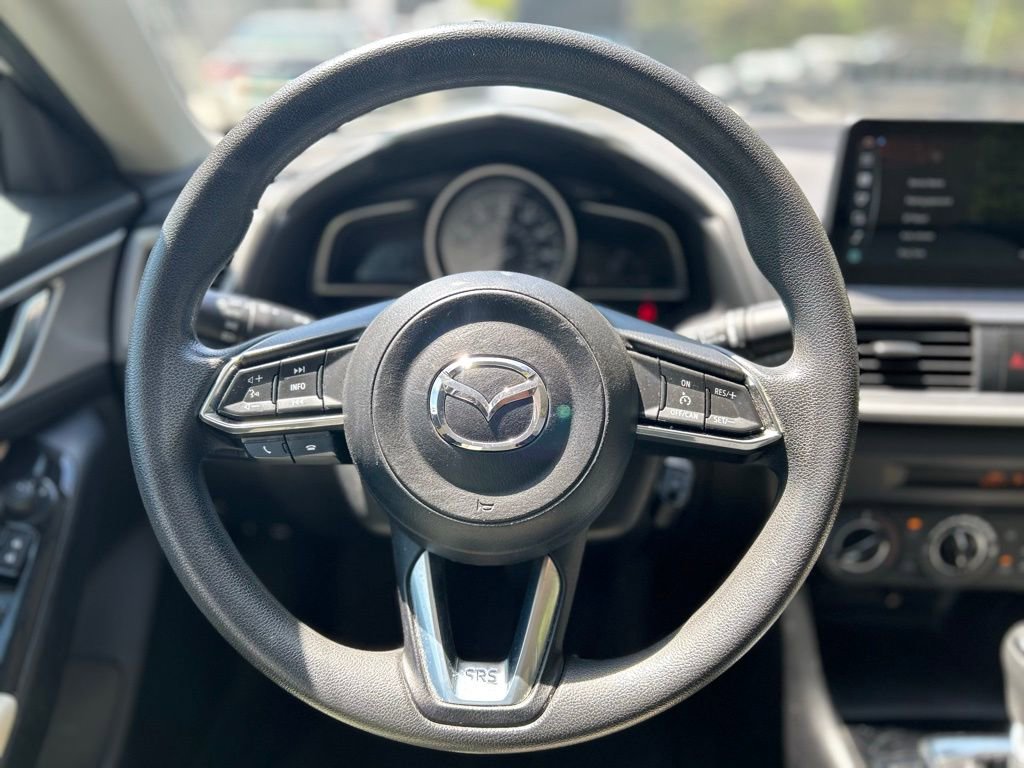 Used 2018 MAZDA MAZDA3 Sport w/ Preferred Equipment Package FWD image 12