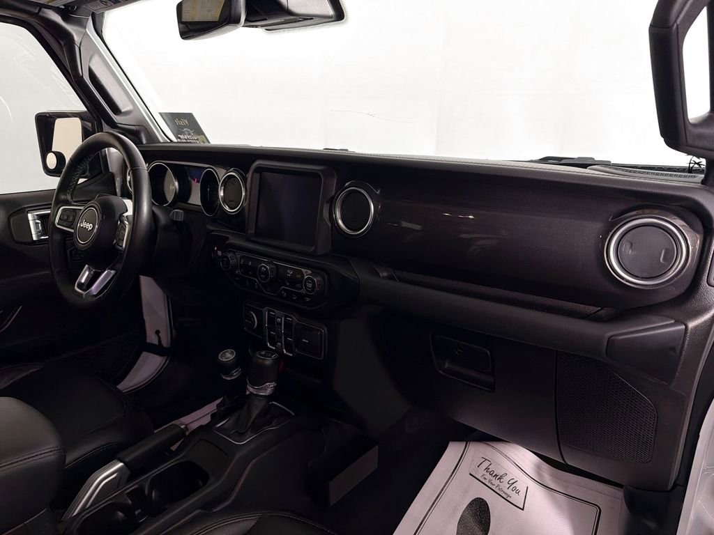 Used 2021 Jeep Wrangler Unlimited Sahara image 31