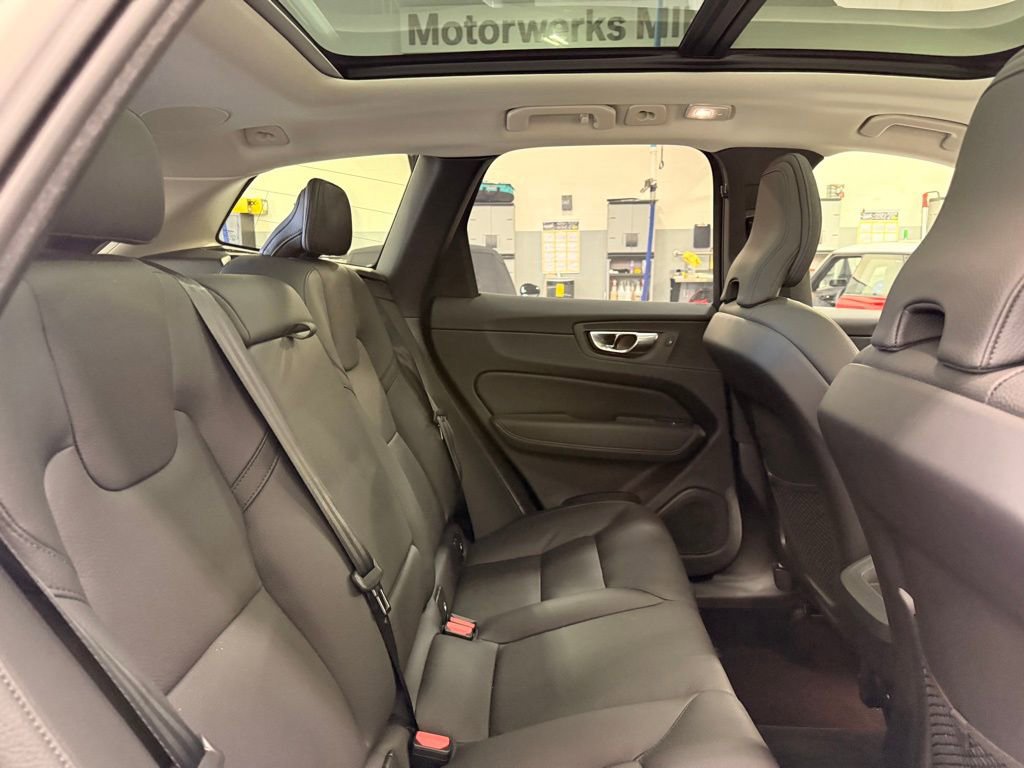 Used 2025 Volvo XC60 B5 Plus w/ Climate Package image 26
