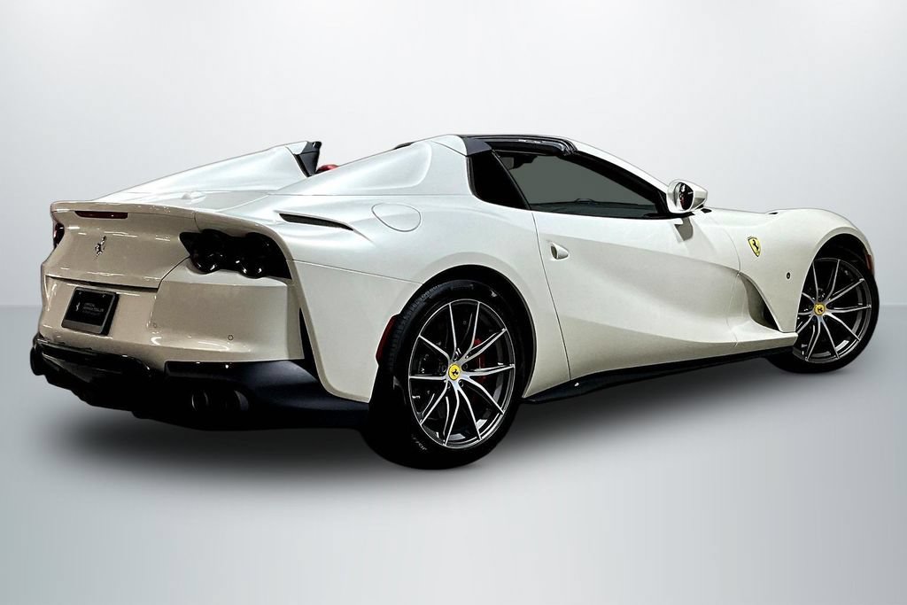 Used 2021 Ferrari 812 GTS RWD image 7