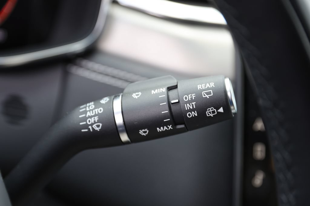 Certified 2026 Jaguar F-PACE R-Dynamic S AWD/4WD image 24