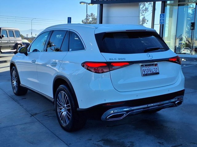 Used 2025 Mercedes-Benz GLC 300 image 21