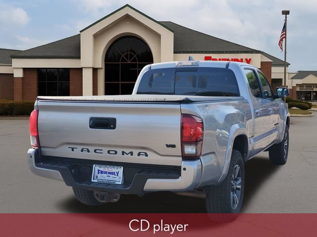 Used 2018 Toyota Tacoma TRD Sport w/ Technology Package AWD/4WD image 4