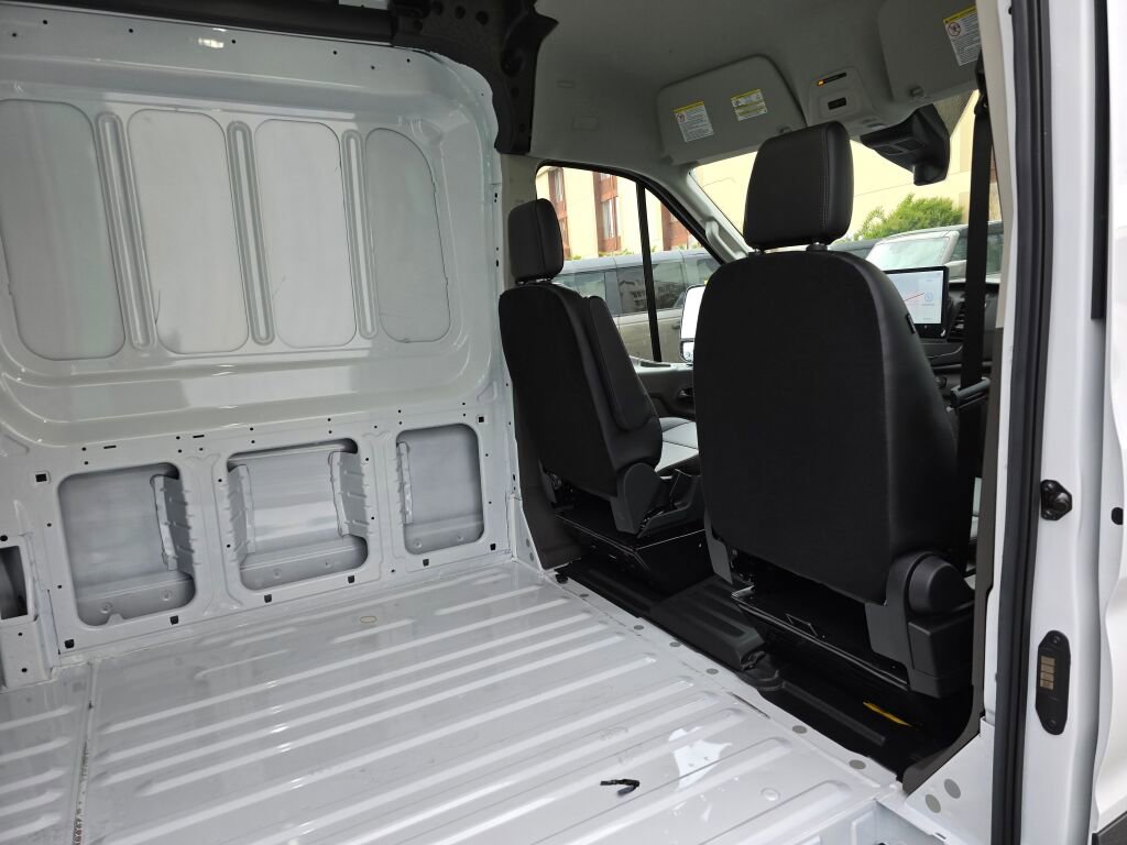 New 2026 Ford Transit 250 148 Medium Roof Extended AWD image 9