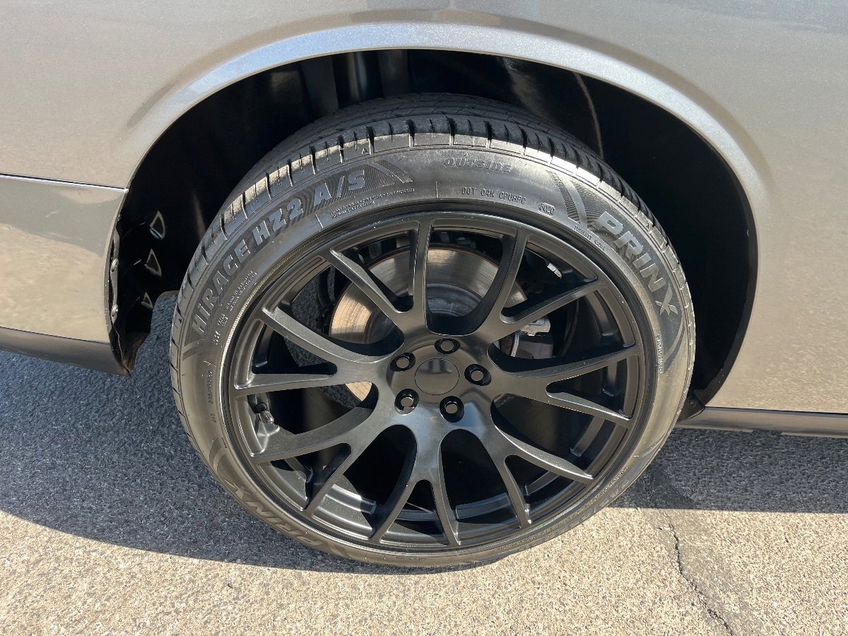 Used 2012 Dodge Challenger R/T RWD image 38