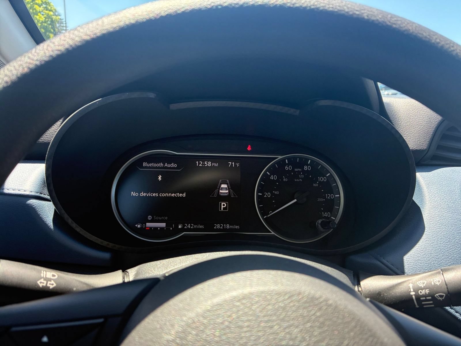 Used 2025 Nissan Versa SV FWD image 35