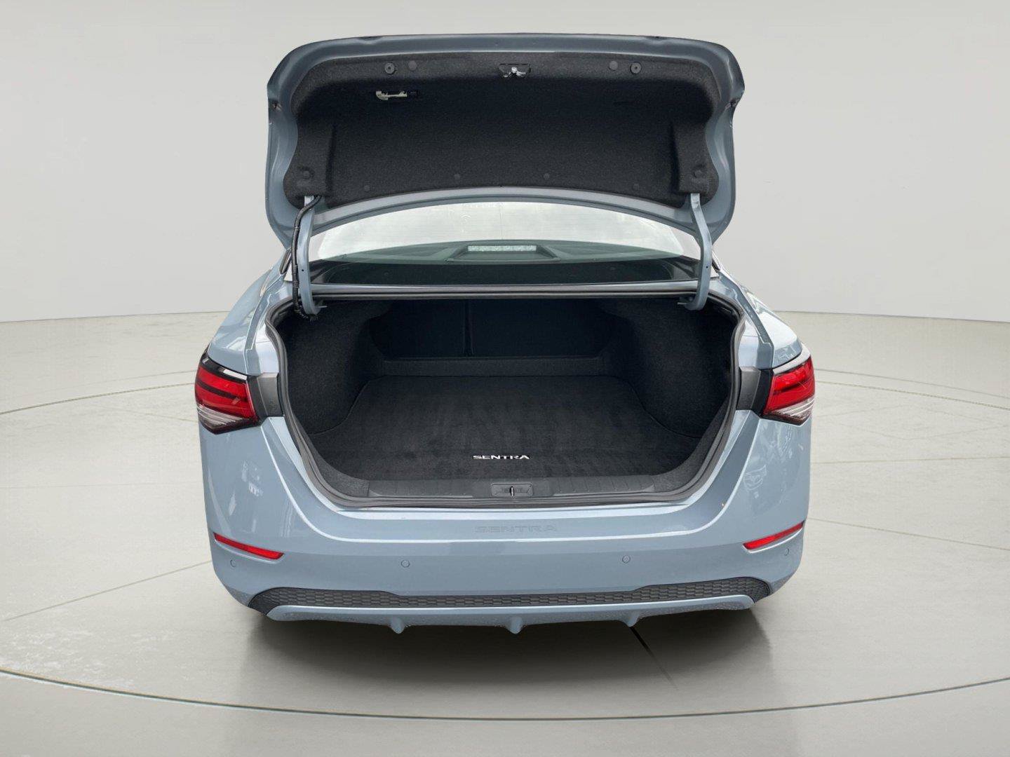 Used 2024 Nissan Sentra SV w/ All-Weather Package FWD image 9