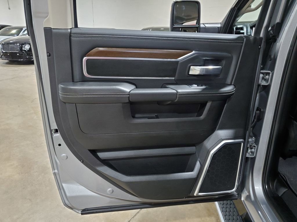 Used 2024 RAM 2500 Laramie w/ Off Road Package image 26
