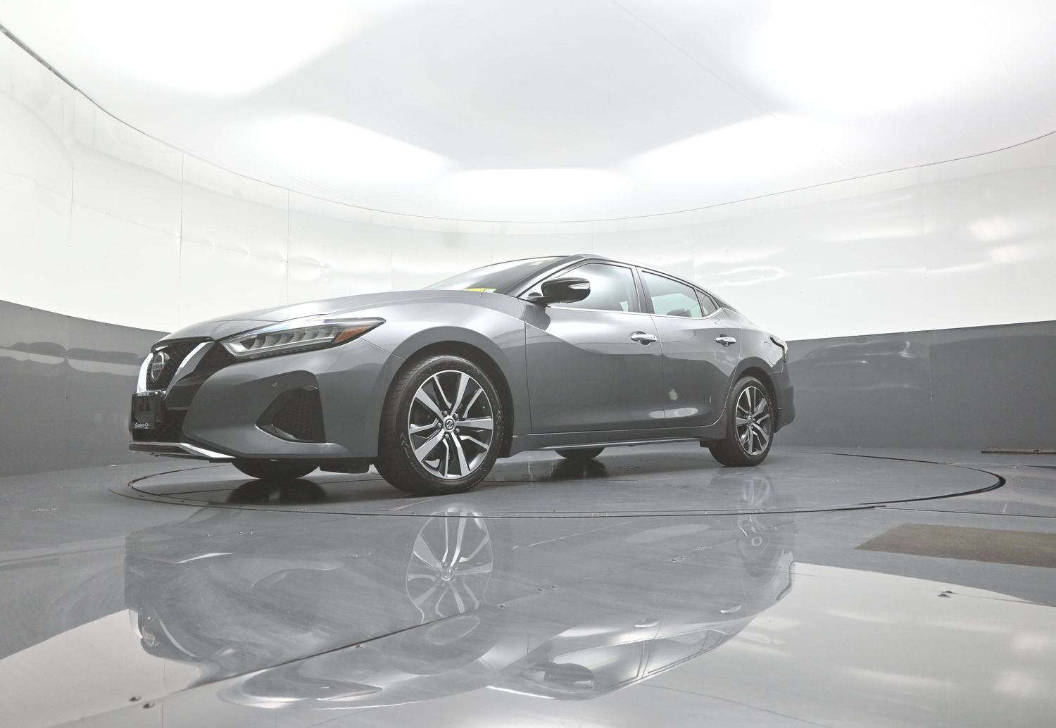 Used 2019 Nissan Maxima 3.5 SL w/ Floor Mat Group FWD image 11