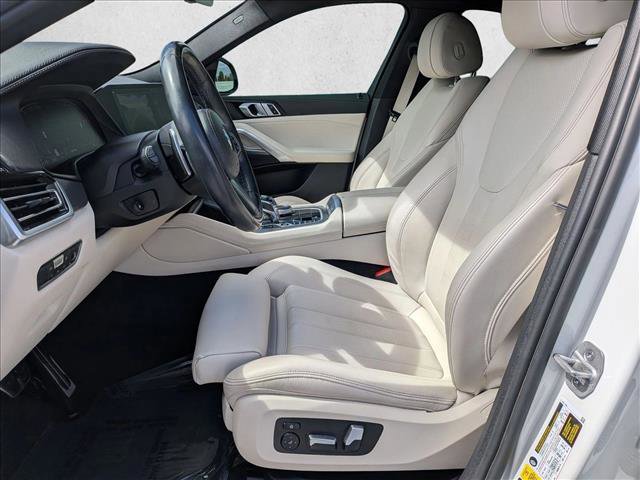 Certified 2022 BMW X6 xDrive40i w/ M Sport Package AWD/4WD image 17