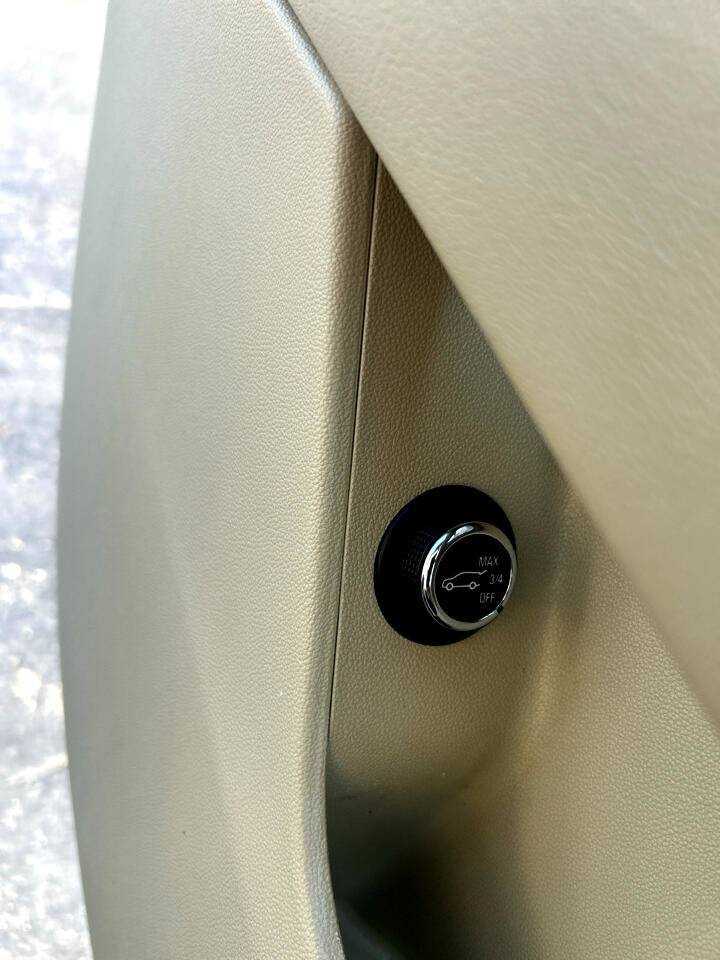 Used 2017 Cadillac XT5 Luxury image 19