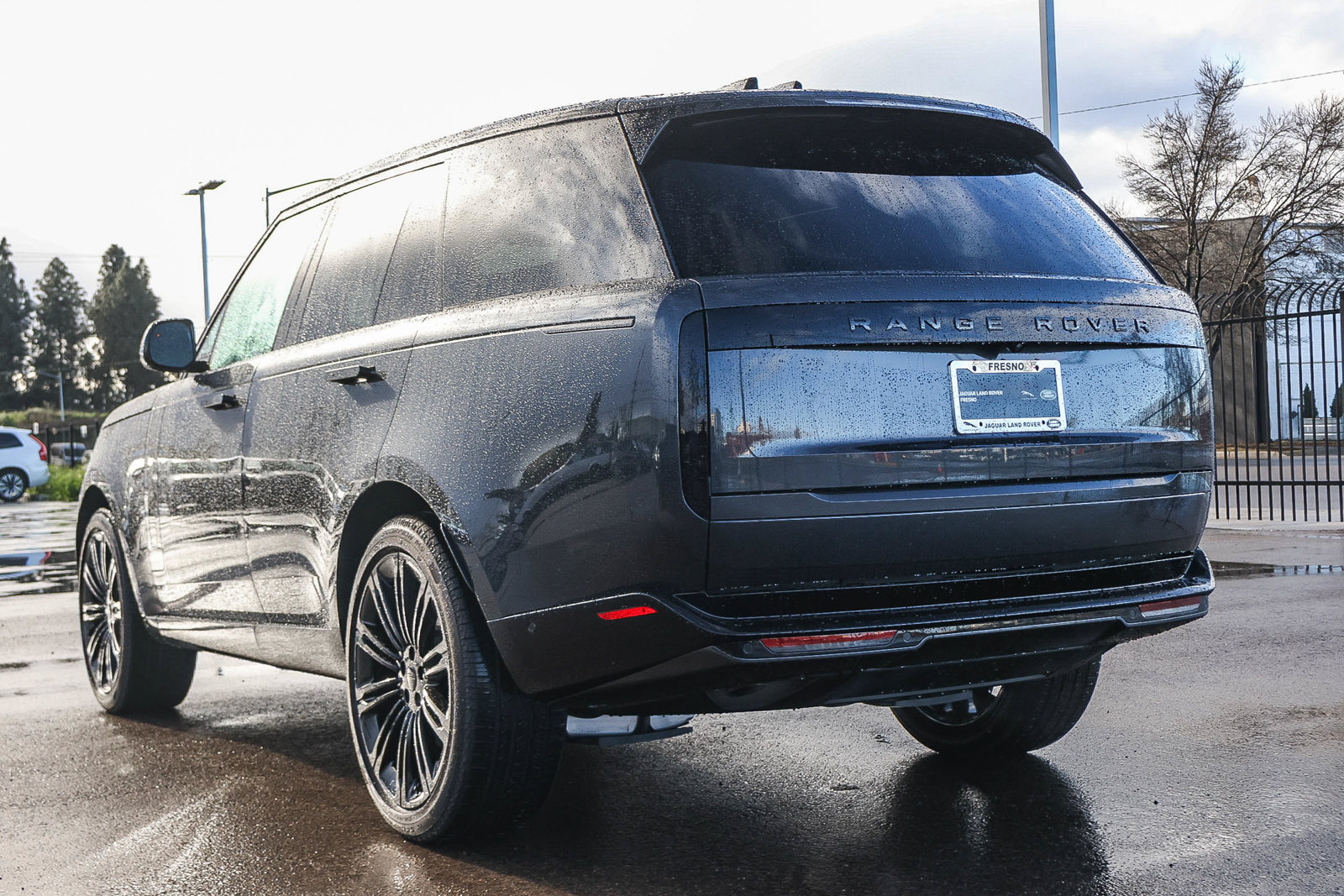 New 2026 Land Rover Range Rover SE AWD/4WD image 7