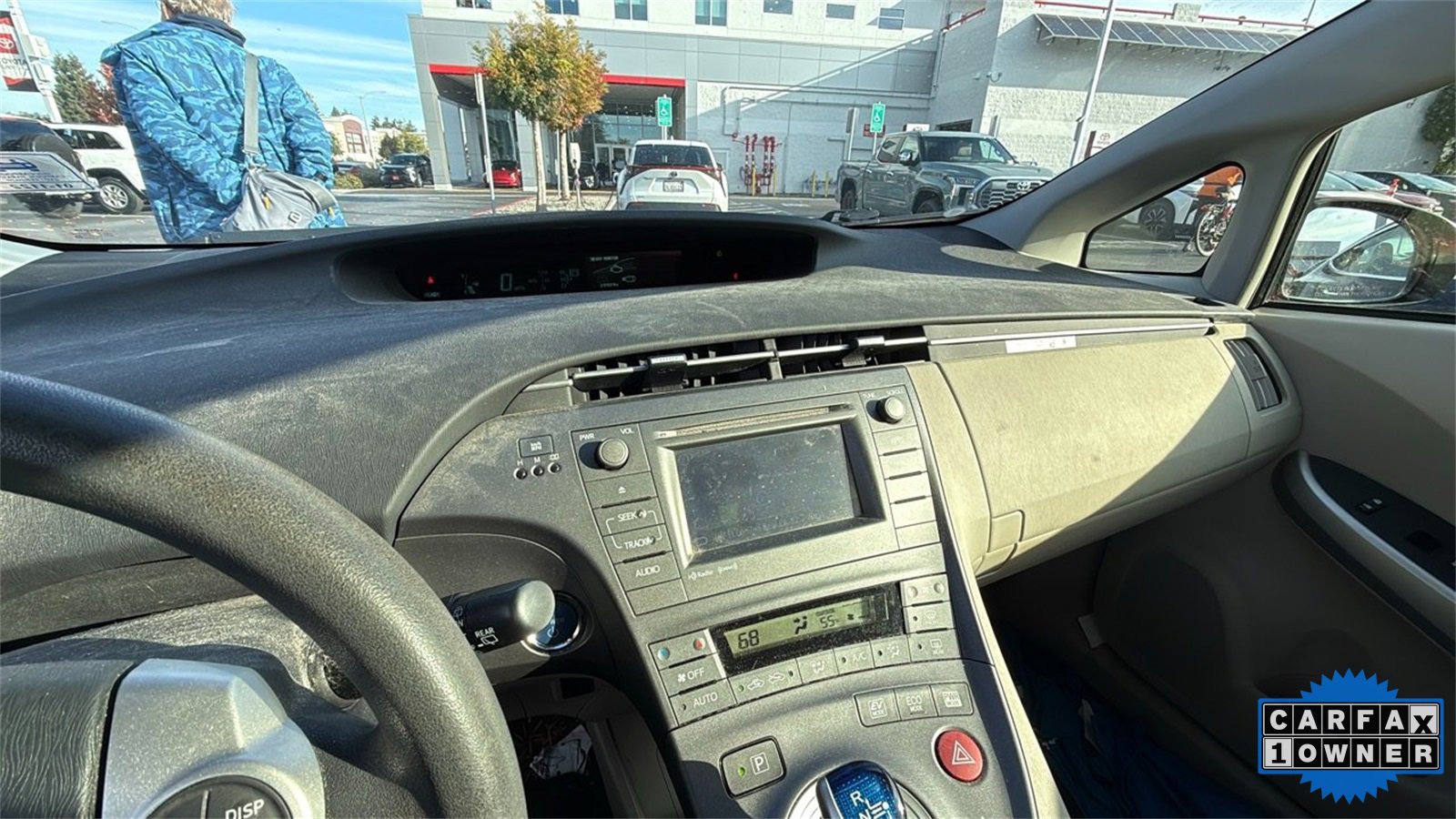 Used 2014 Toyota Prius Three image 4