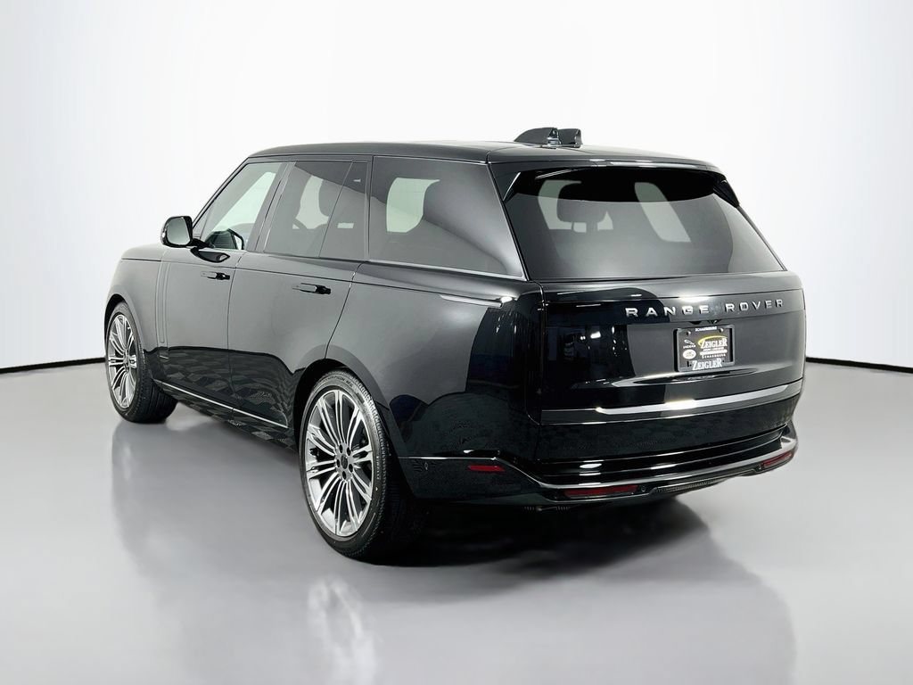 Used 2025 Land Rover Range Rover SE AWD/4WD image 7