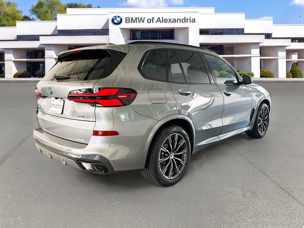Used 2026 BMW X5 xDrive50e AWD/4WD image 7