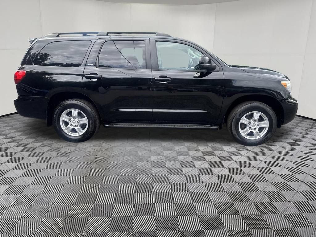 Used 2012 Toyota Sequoia SR5 AWD/4WD image 7