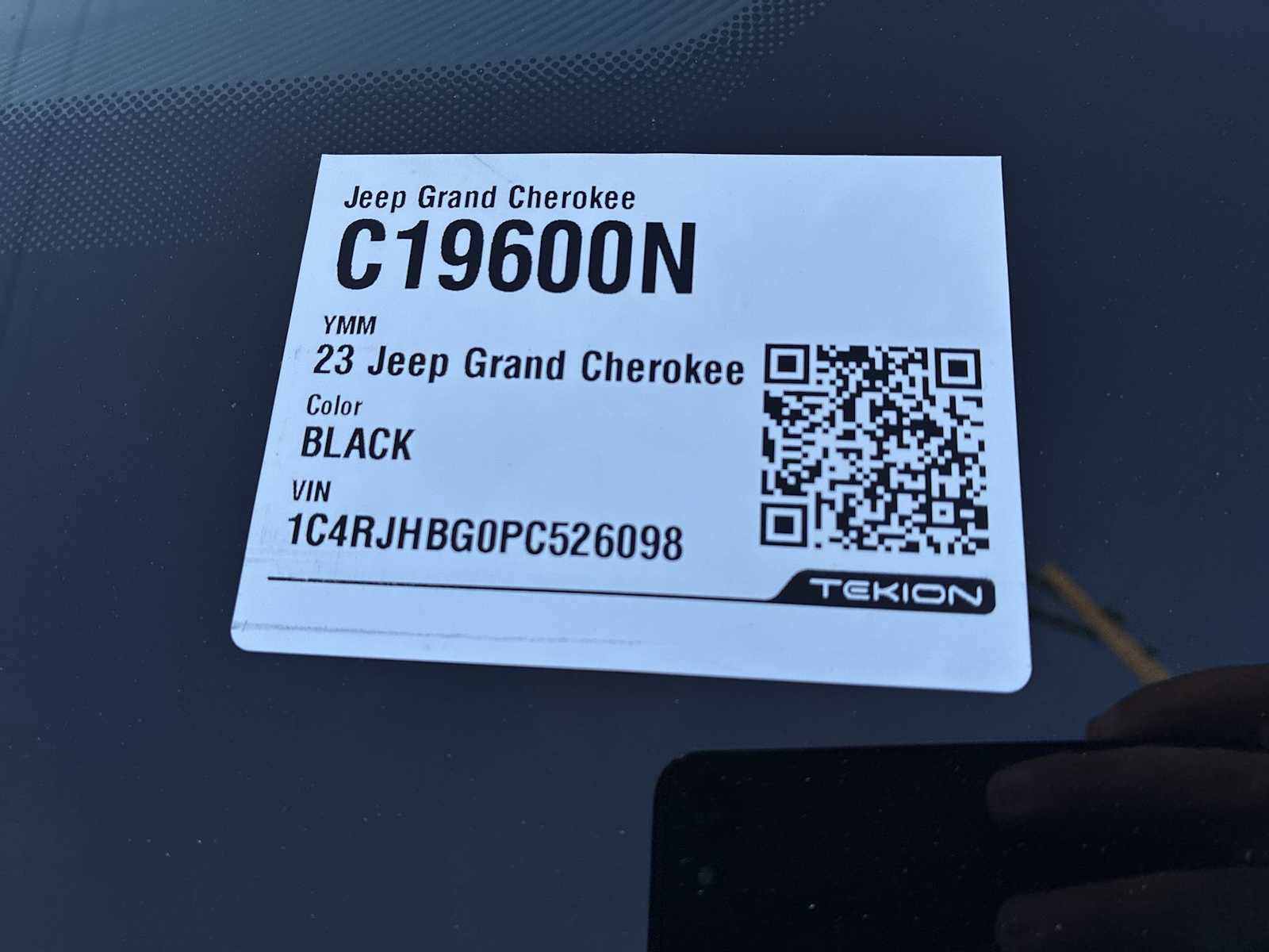 Used 2023 Jeep Grand Cherokee Limited image 35