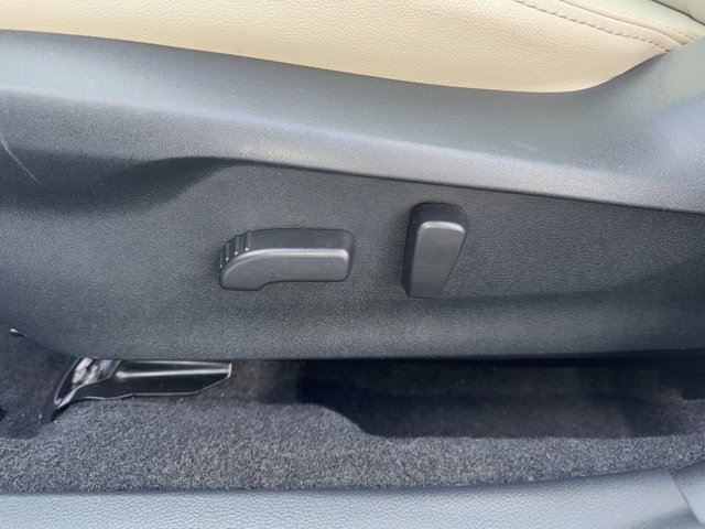 Used 2021 Subaru Impreza 2.0i Limited w/ Popular Package #1 image 12