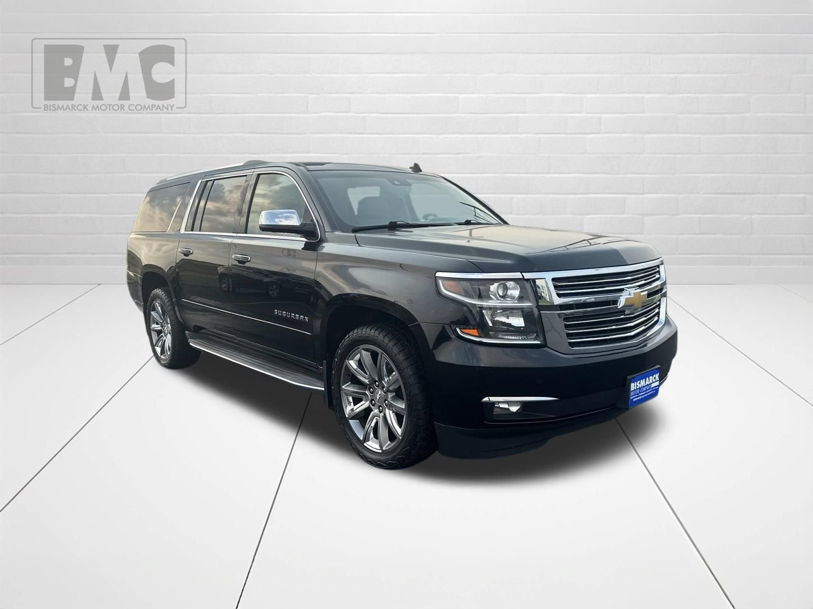 Used 2015 Chevrolet Suburban LTZ AWD/4WD image 2